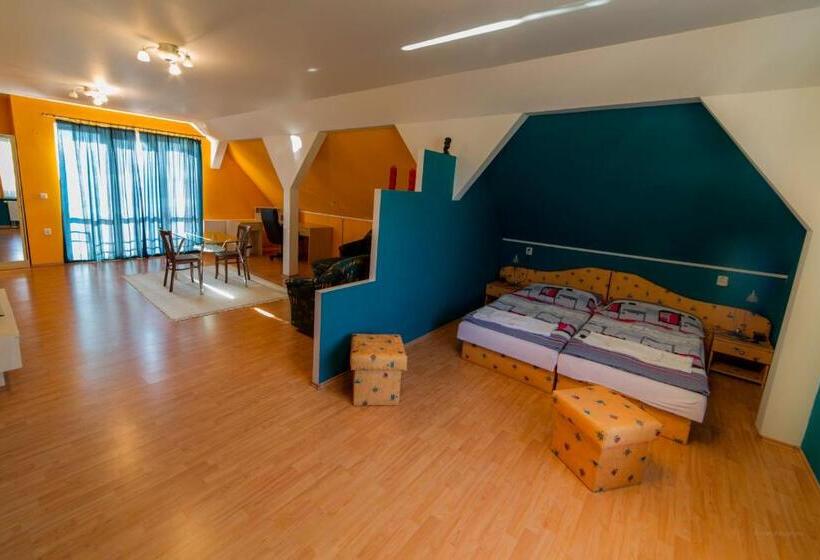 Номер Deluxe, Villa Romaine