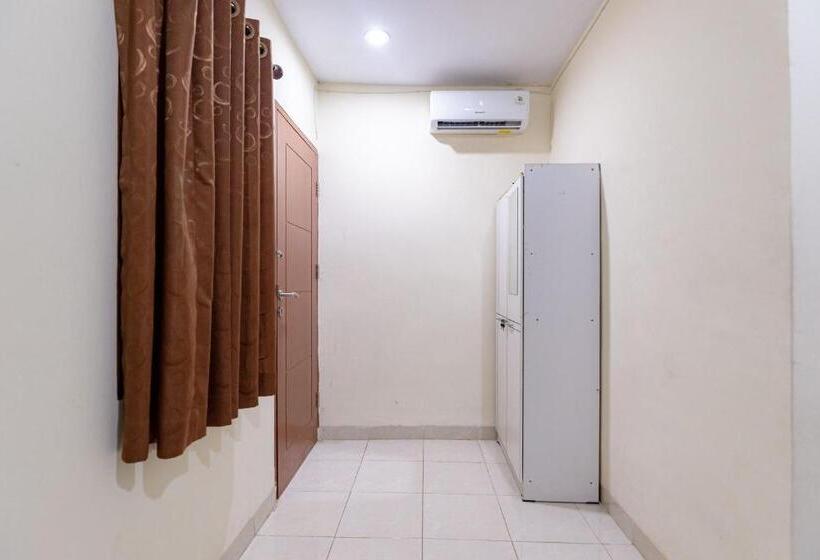 스탠다드 룸, Reddoorz @ Medan Johor 2