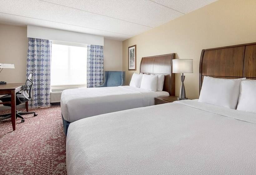 스위트, Hilton Garden Inn Cleveland Downtown