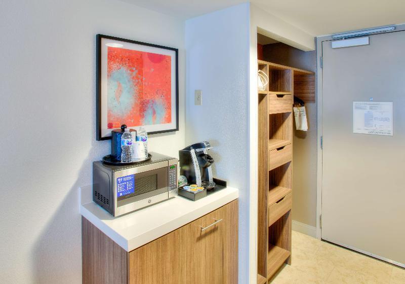 带大床的标准间, Hilton Garden Inn Indianapolis Northeast/fishers