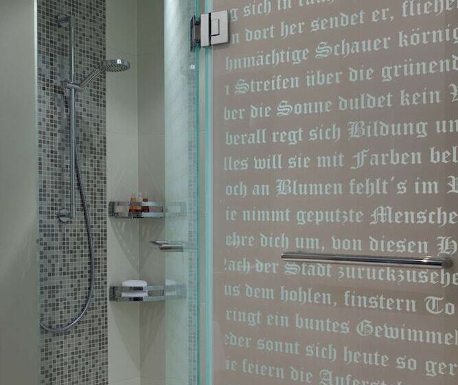 Номер Deluxe, Steigenberger Icon Grandhotel Handelshof Leipzig