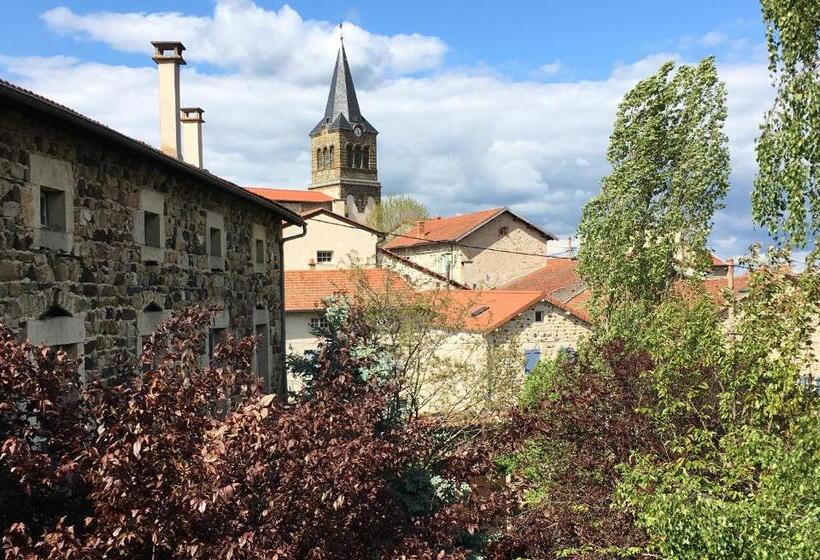 Трехместный Номер Стандарт с Видом, L Ancienne Ecole