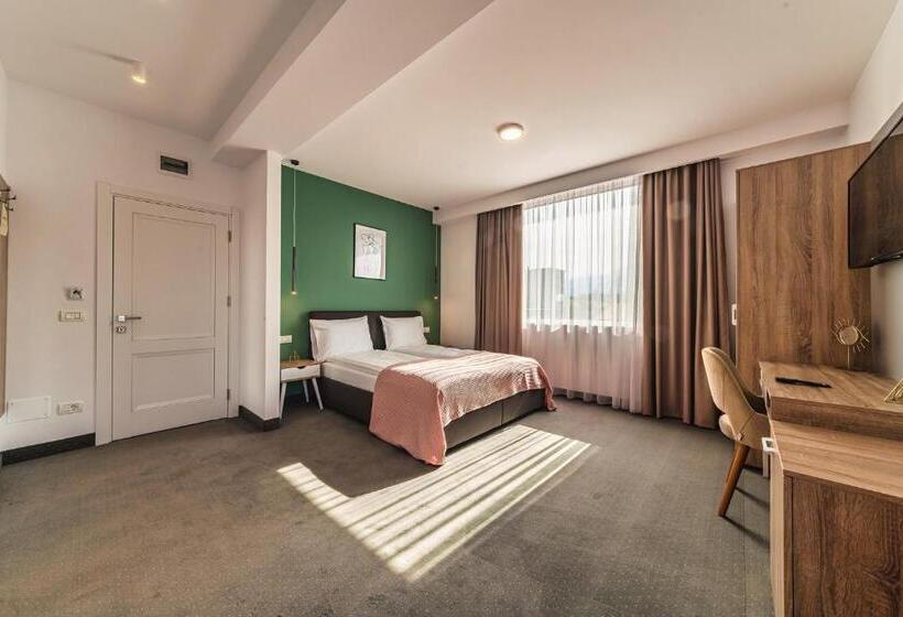 Номер Deluxe с Балконом, Saga Rooms