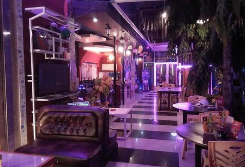 스위트, The One Hotel Gorontalo Mitra Reddoorz