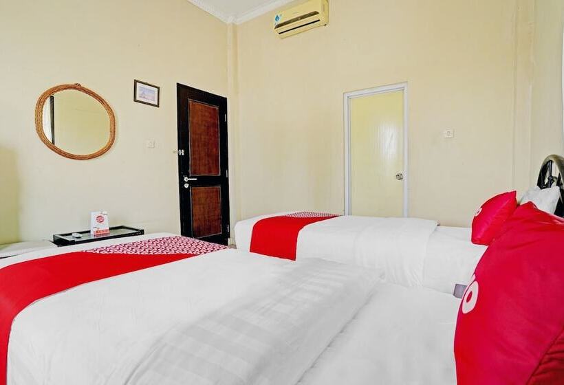 Номер Deluxe, Super Oyo Flagship 90644 Cottage Nalendra Nuansa Nusantara