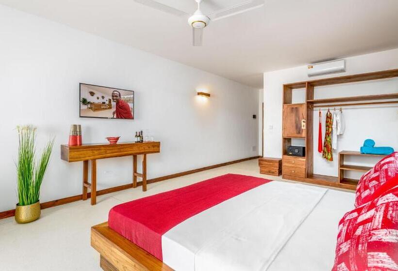 豪华海景房带阳台, Imara Beach Resort