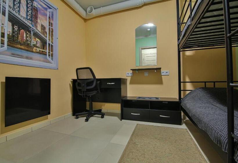 Номер Economy, Battle Mile Hostel