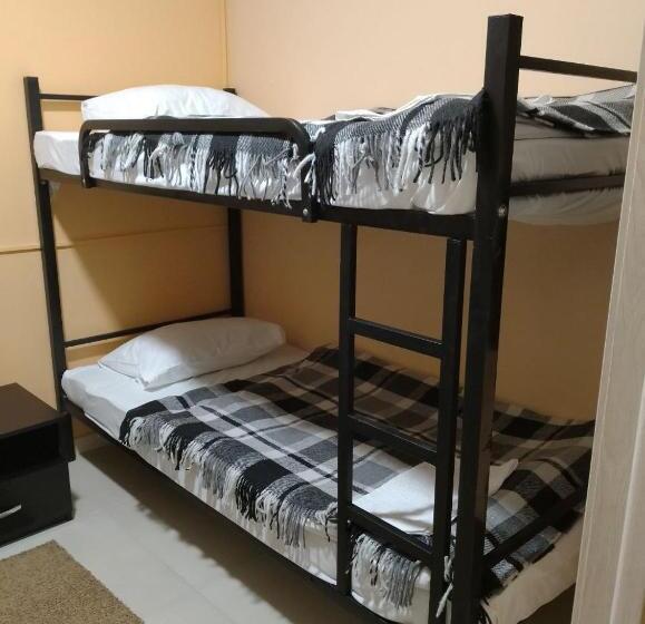 Трехместный Номер Базовый, Battle Mile Hostel
