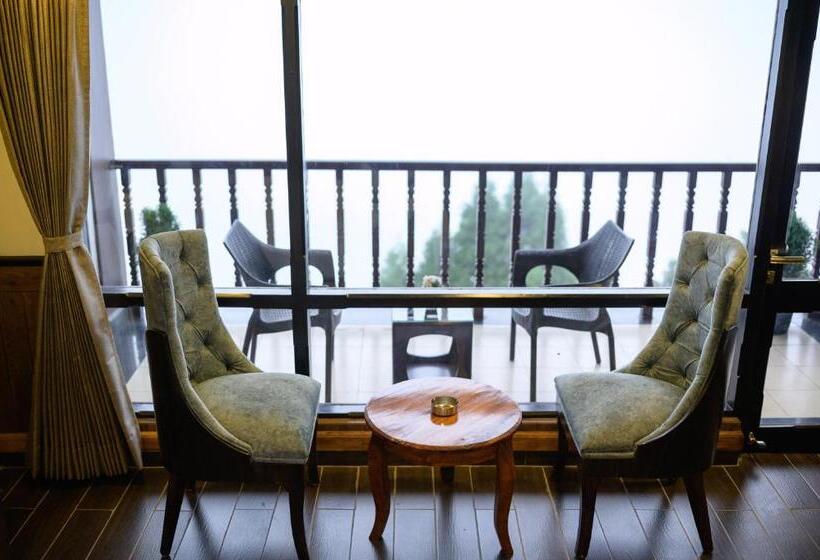 Номер Deluxe, Istana Resort & Spa