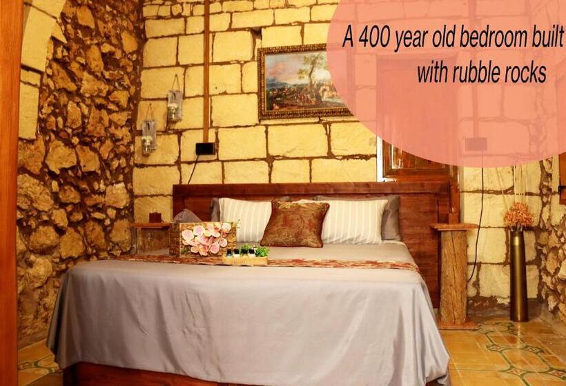 اتاق استاندارد با تخت بزرگ, Il Bàrraġ Farmhouse B&b   Gozo Traditional Hospitality