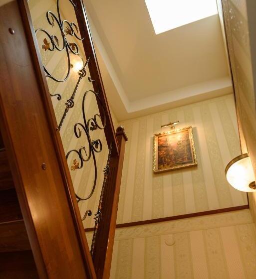 스위트, Apart Hotel Chale Graal