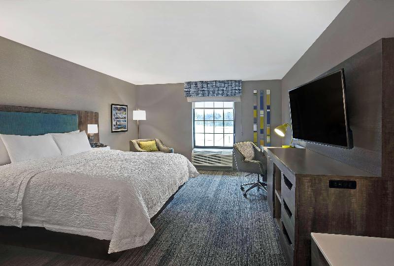 Стандартный Номер Кровать Кинг, Hampton Inn Westfield
