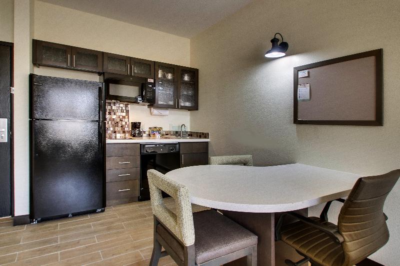 Номер Стандарт, Hilton Garden Inn Richmond Innsbrook