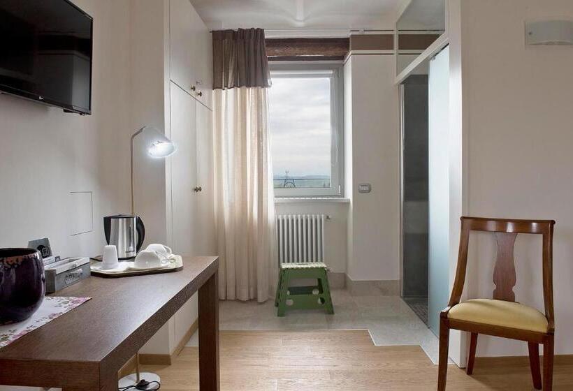 Номер Стандарт, Carossi B&b
