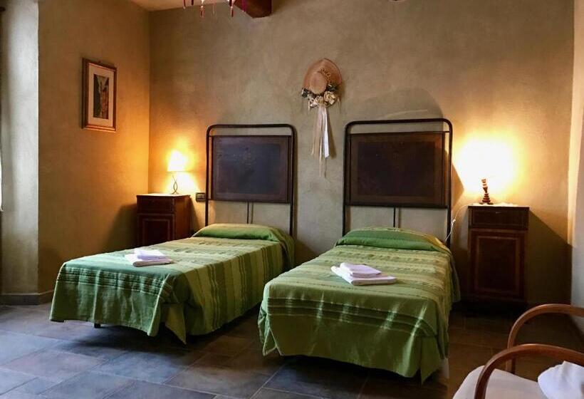شقة غرفتين, Casale San Giovanni