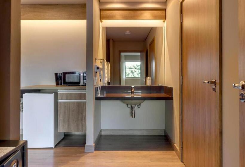 Апартаменты Deluxe 1 Спальня, Laghetto Resort Golden Oficial
