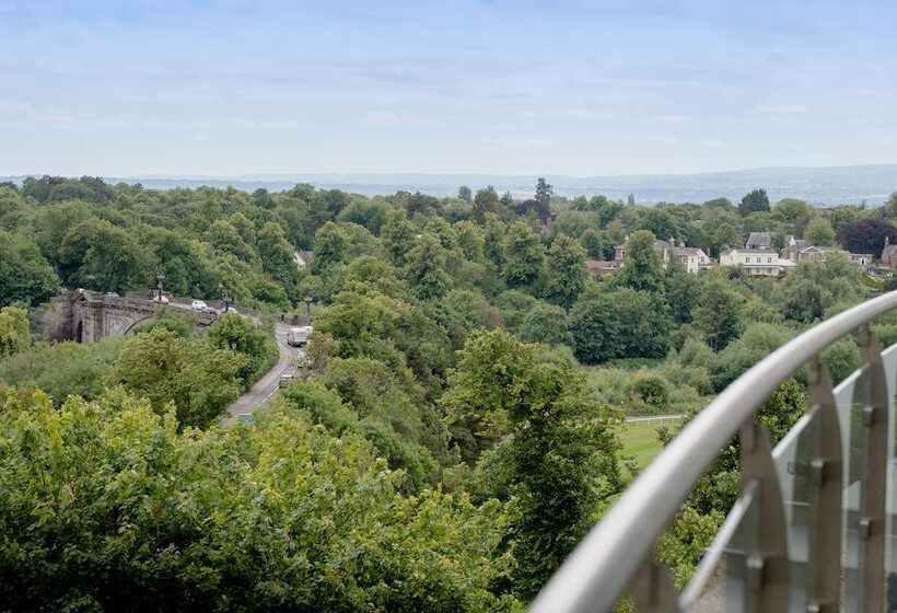 Люкс, Abode Chester