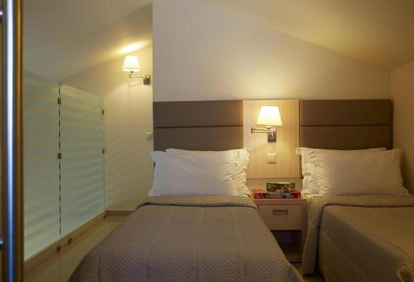Family Suite, Capo Di Corfu   All Inclusive