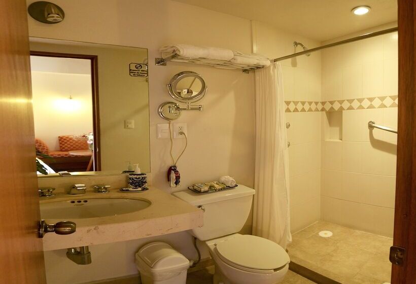 سوییت جونیور, El Serafin Hotel Boutique