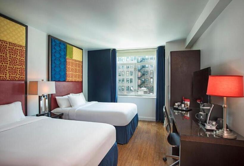 اتاق استاندارد چهار تخته, Hayden New York