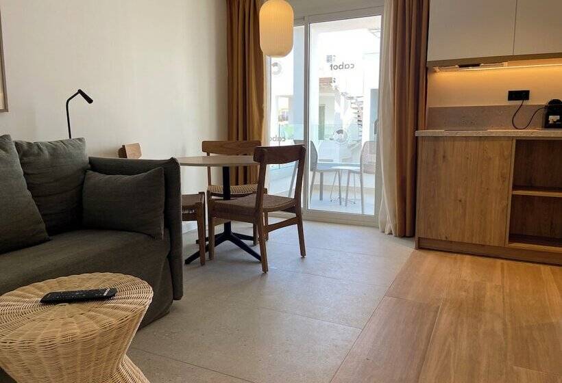 Апартаменты Deluxe 1 Спальня, Cabot Las Velas Apartments