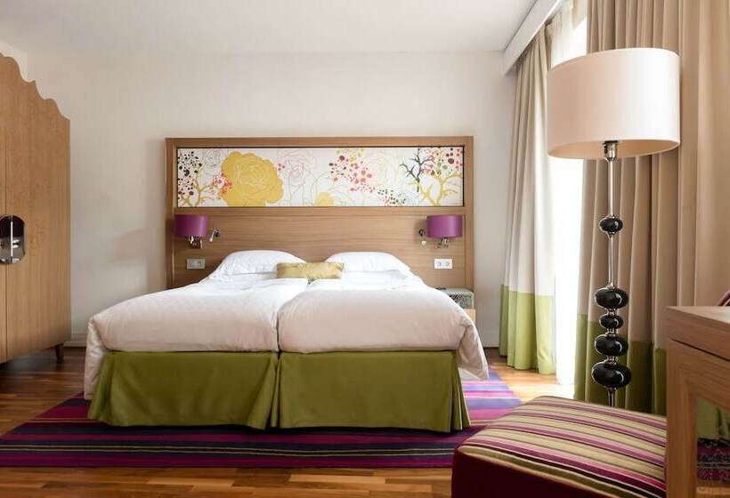 اتاق سوپریور, Elite Hotel Esplanade