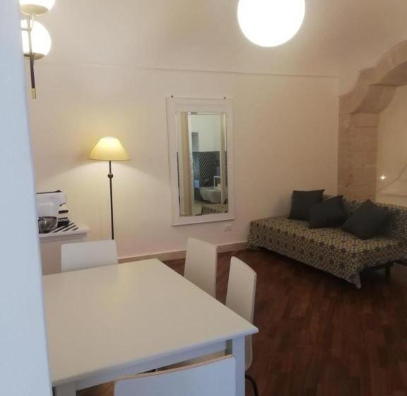 Family Suite, Gargallo
