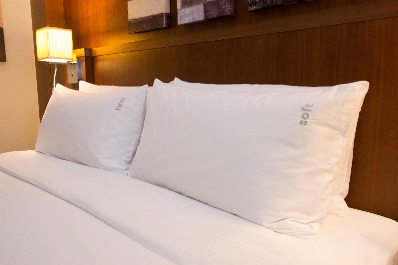 Номер Стандарт, Holiday Inn Abu Dhabi, An Ihg