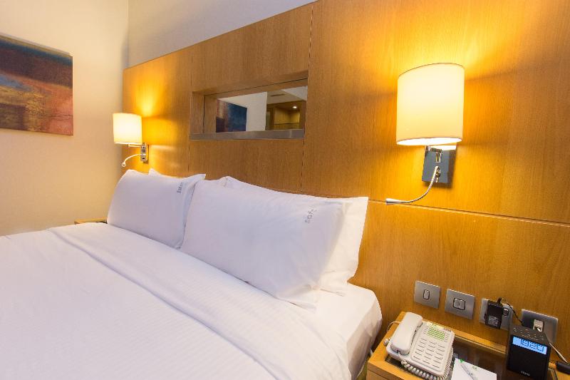 Стандартный Номер Кровать Кинг, Holiday Inn Abu Dhabi, An Ihg