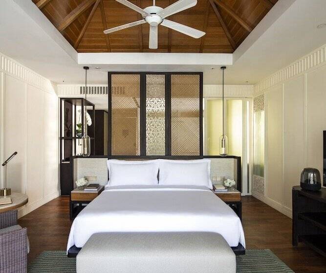 Номер Клуб Кровать Кинг, Intercontinental Hua Hin Resort, An Ihg