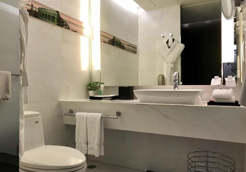 Номер Deluxe Кровать Кинг, Le Méridien Xiamen