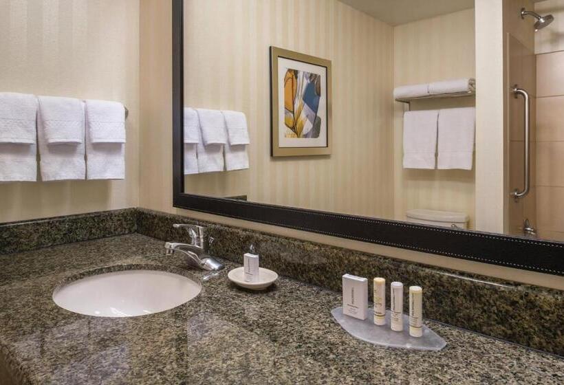 장애인을 위한 스탠다드 룸, Fairfield Inn & Suites By Marriott Portland North