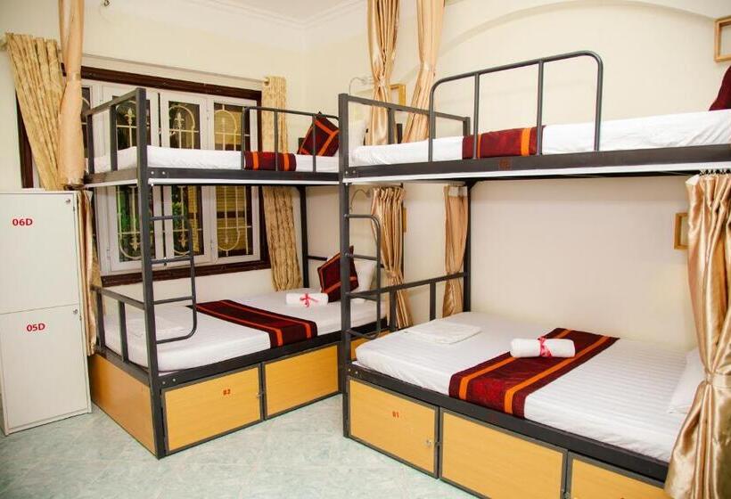 Vuode Makuusalissa, Hanoi City Backpackers Hostel