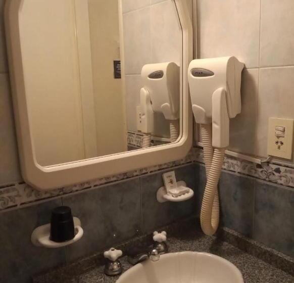 اتاق استاندارد سه نفره, Nontue Abasto Buenos Aires