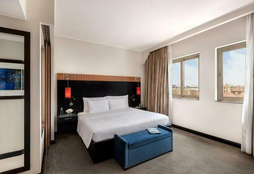 Номер Премиум, Oaks Ibn Battuta Gate Dubai