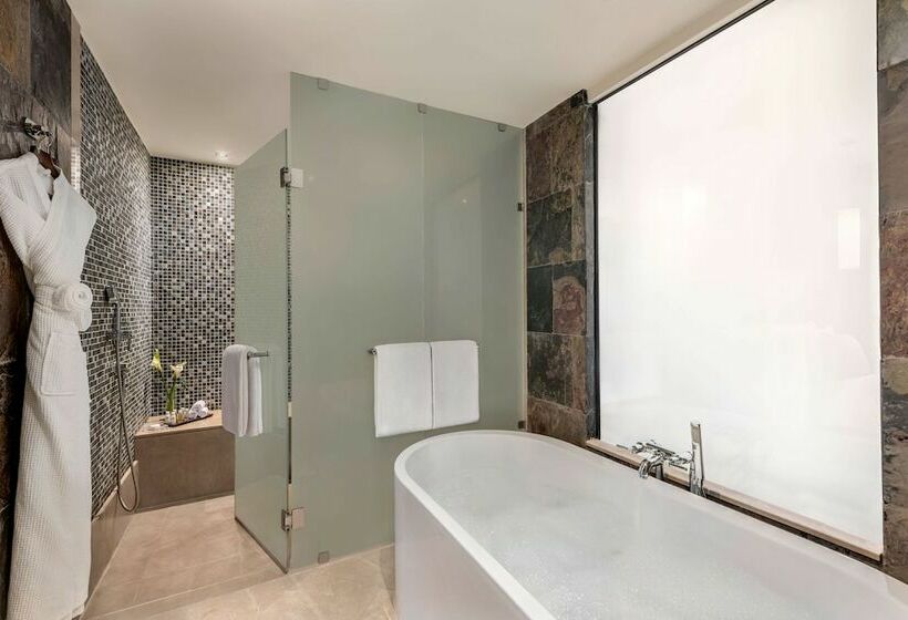 Suite, Oaks Ibn Battuta Gate Dubai