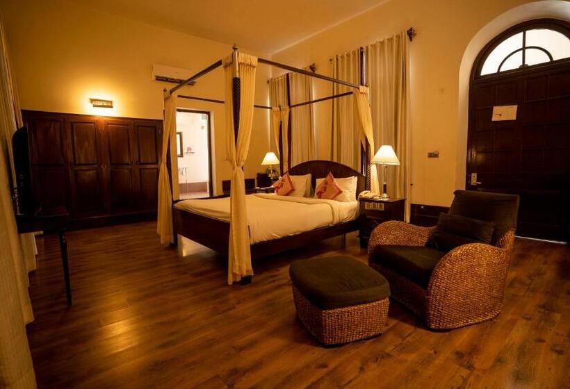 带大床的标准间, Royal Orchid Brindavan Garden Mysore