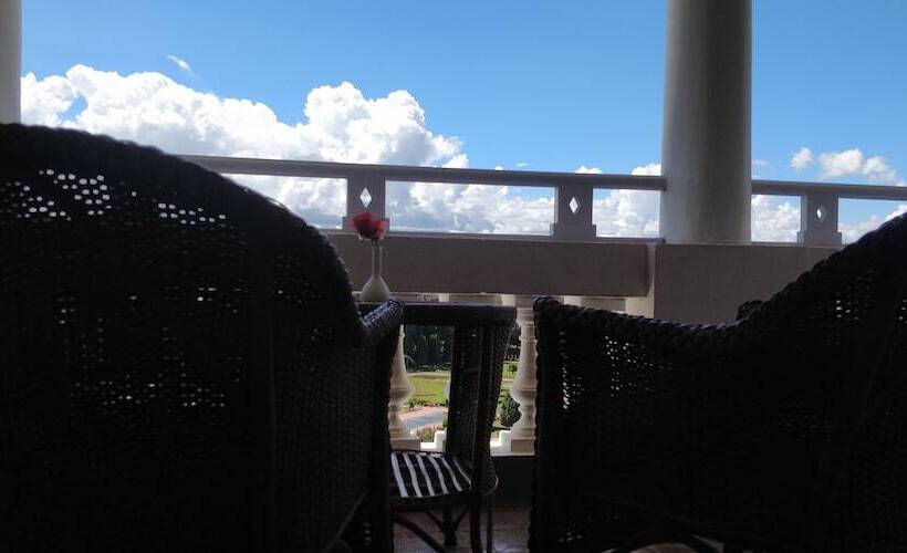 标准间, Royal Orchid Brindavan Garden Mysore