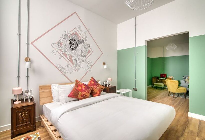 Номер Deluxe, Ph Hostel Birmingham