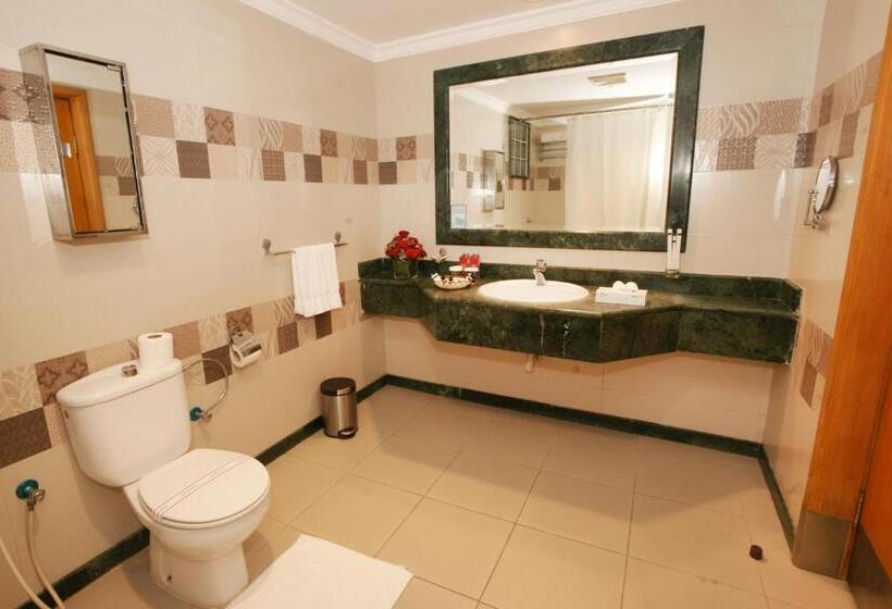 Полулюкс, Al Azhar Hotel Jeddah