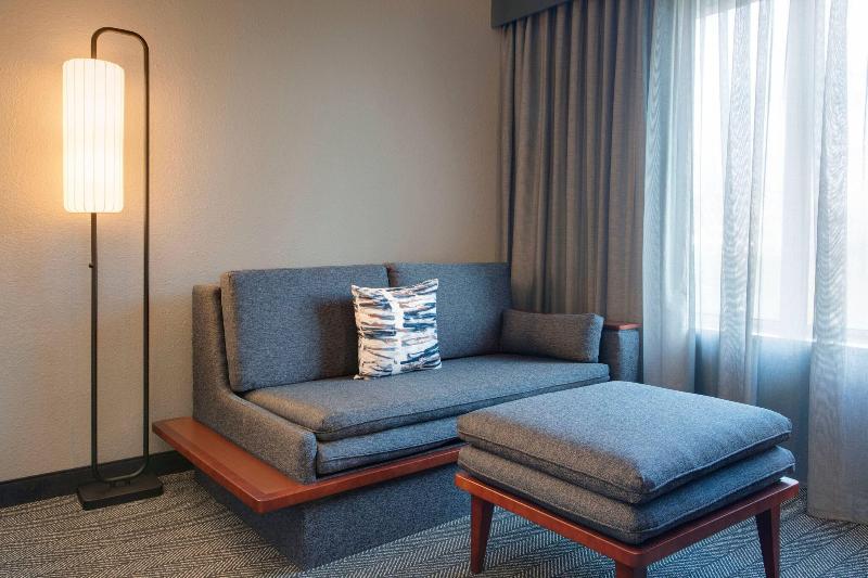 חדר סטנדרט עם מיטת קינג, Courtyard Fort Lauderdale Sw Miramar