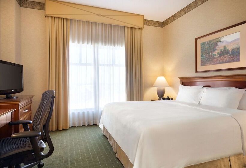 프리미엄 스위트, Embassy Suites Lincoln