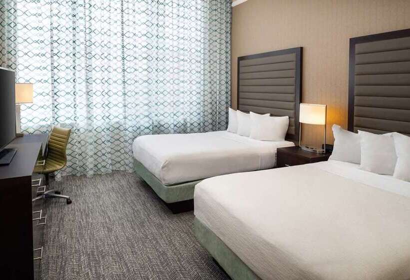 프리미엄 스위트, Embassy Suites Lincoln