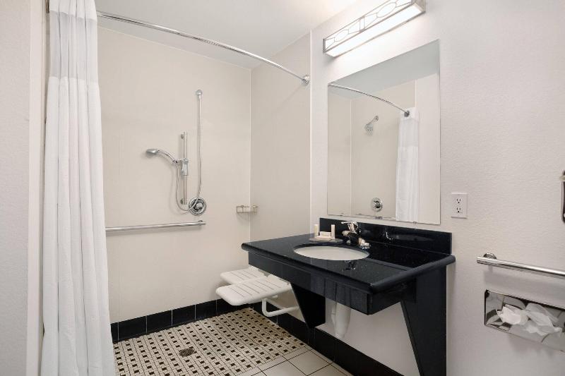 Стандартный Номер Кровать Кинг, Fairfield Inn And Suites By Marriott Saint Augustine I 95