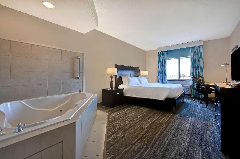 Стандартный Номер Кровать Кинг, Hilton Garden Inn San Bernardino