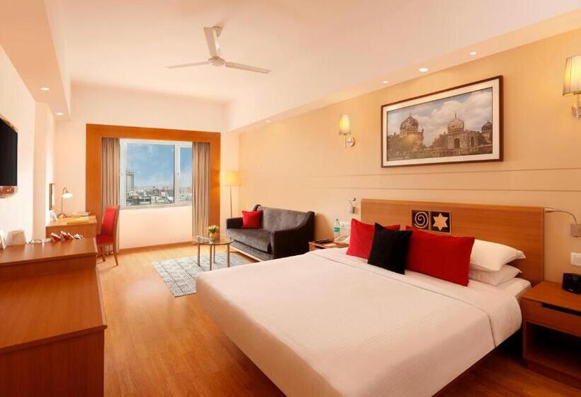 Номер бизнес-класса, Lemon Tree Premier  Hitec City  Hyderabad