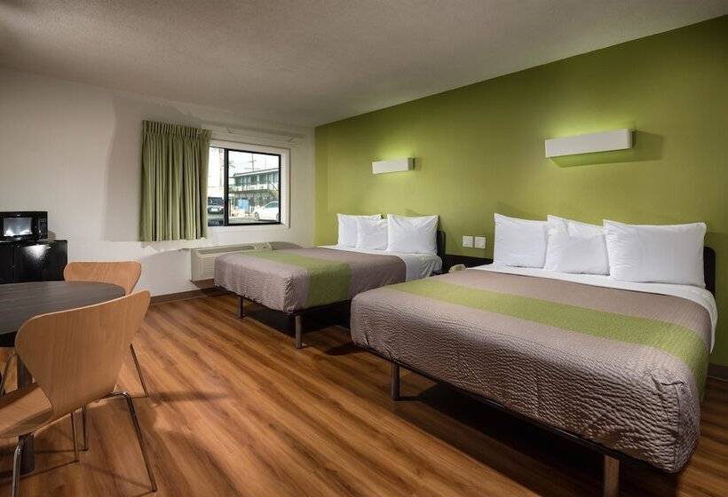 Номер Deluxe, Motel 6 Canoga Park, Ca