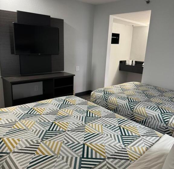 חדר סטנדרט לארבעה, Motel 6 Bradenton, Fl