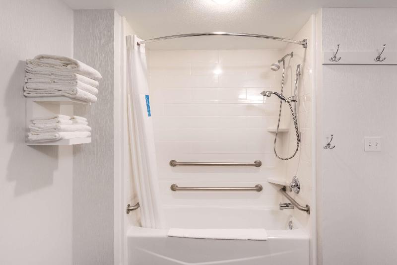 Студио Стандарт Кровать Кинг, Hampton Inn Laramie