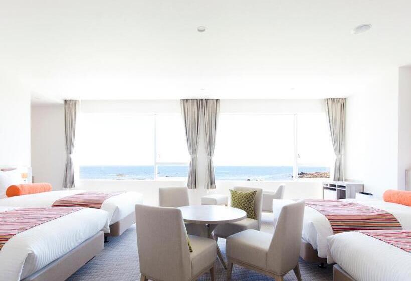 Семейный Номер, Shirahama Ocean Resort